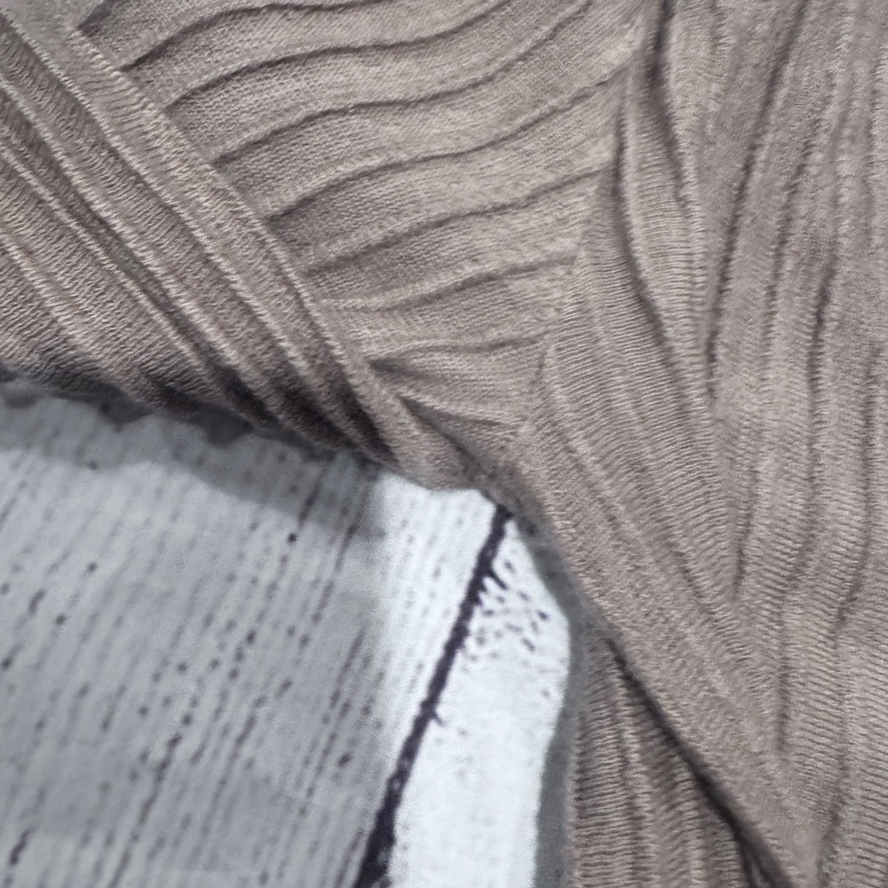 Co Ribbed Cashmere Top - Picture 8 of 9